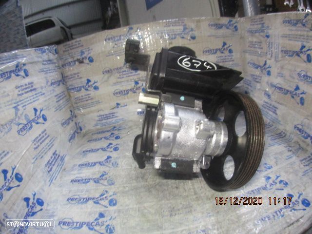 Bomba Direção 9631411580 26064217 PEUGEOT 206 1998 1.1I PEUGEOT 206 2000 1.1I 60CV 3P CINZA PEUGEOT 206 1999 1.1 I 60CV 5P BRANCO - 2