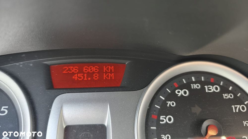 Renault Clio 1.2 16V 75 Dynamique - 18