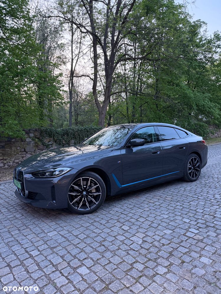 BMW i4 70.3kWh eDrive 35 - 12