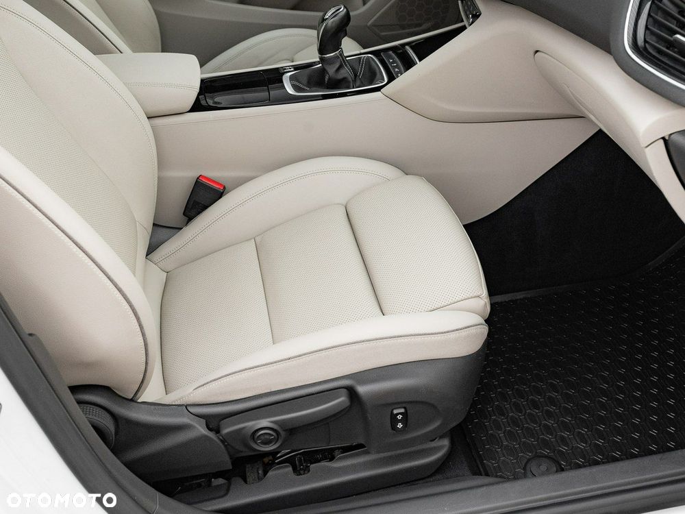 Opel Insignia 2.0 CDTI Innovation S&S - 34