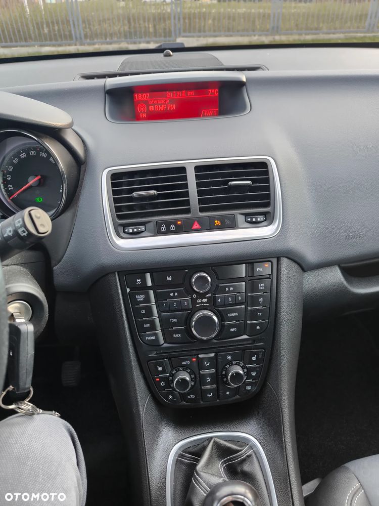 Opel Meriva 1.4 T Cosmo - 19