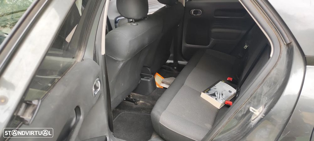 Citroën C4 Cactus 1.2 PureTech Shine - 6