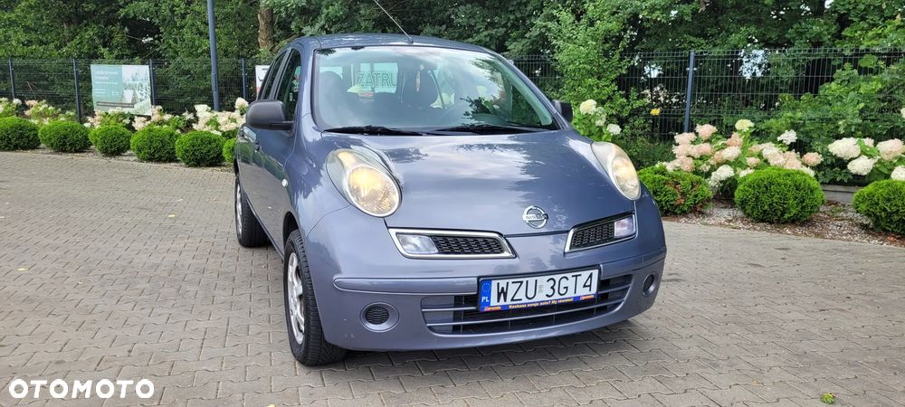 Nissan Micra - 1