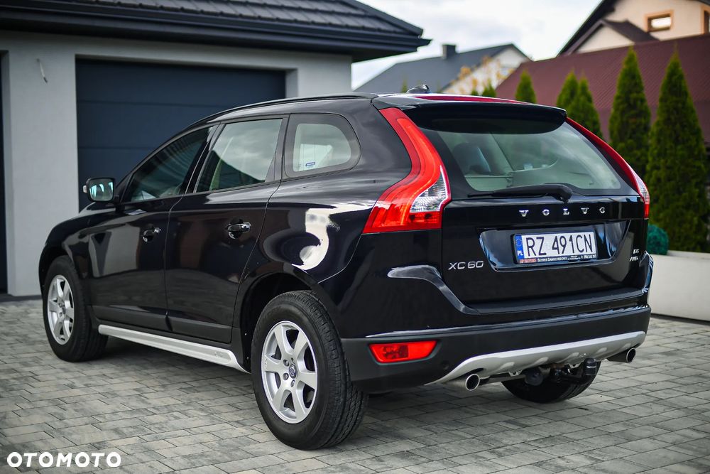 Volvo XC 60 D5 AWD - 18