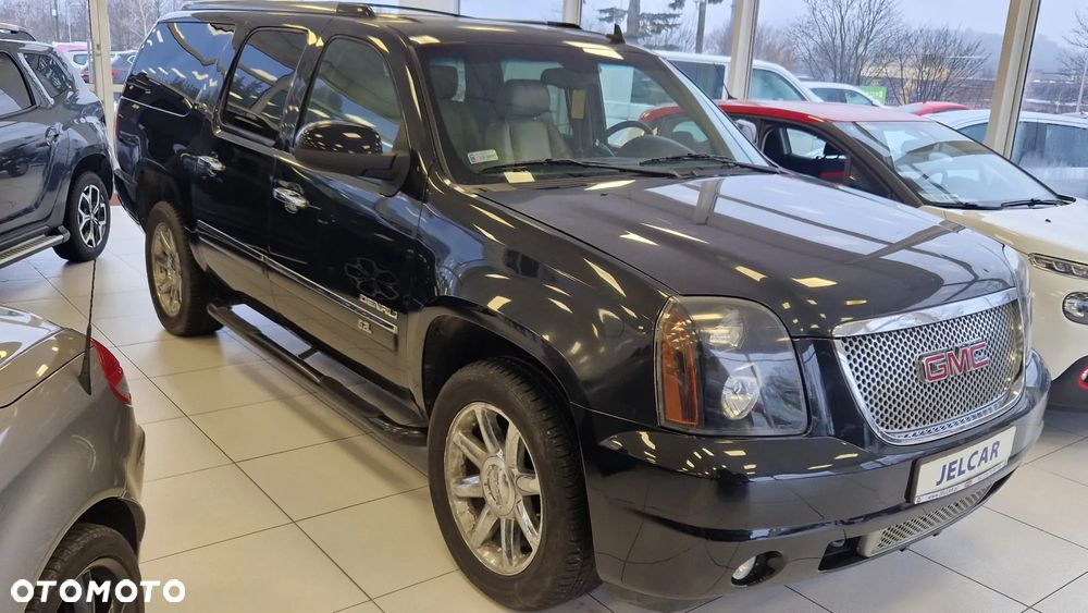 GMC Yukon Denali 6.2 XL - 3