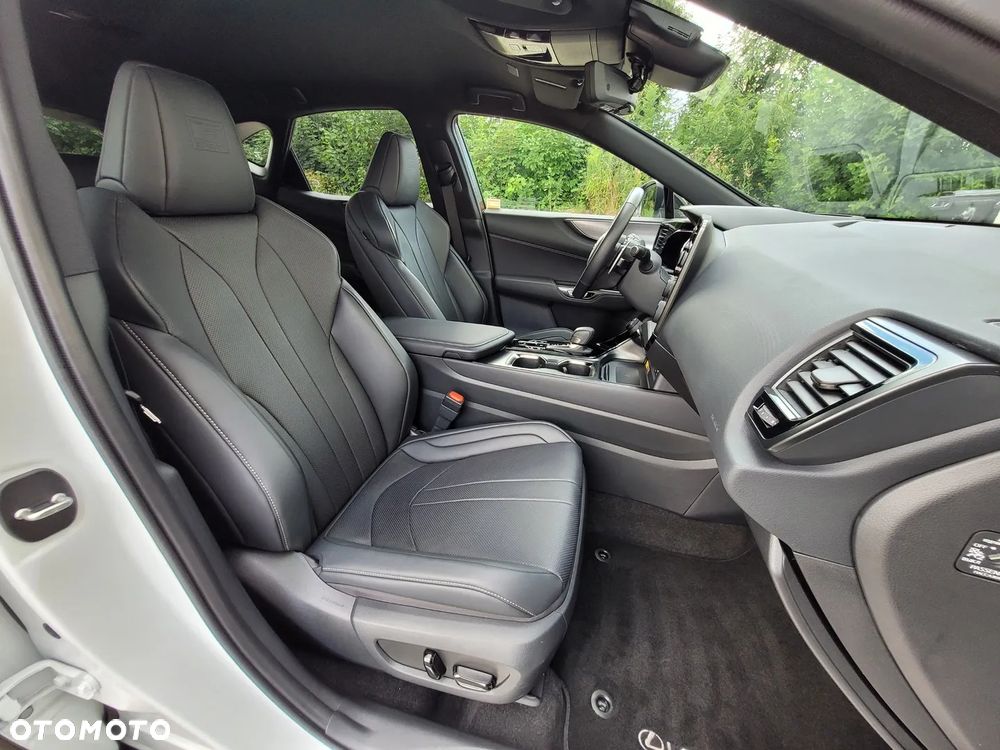 Lexus NX 450h+ F Sport AWD - 15