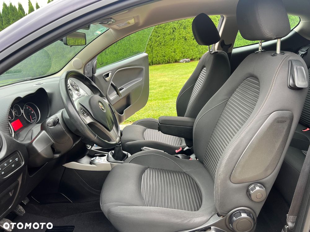 Alfa Romeo Mito 0.9 8V Twinair Turismo - 27