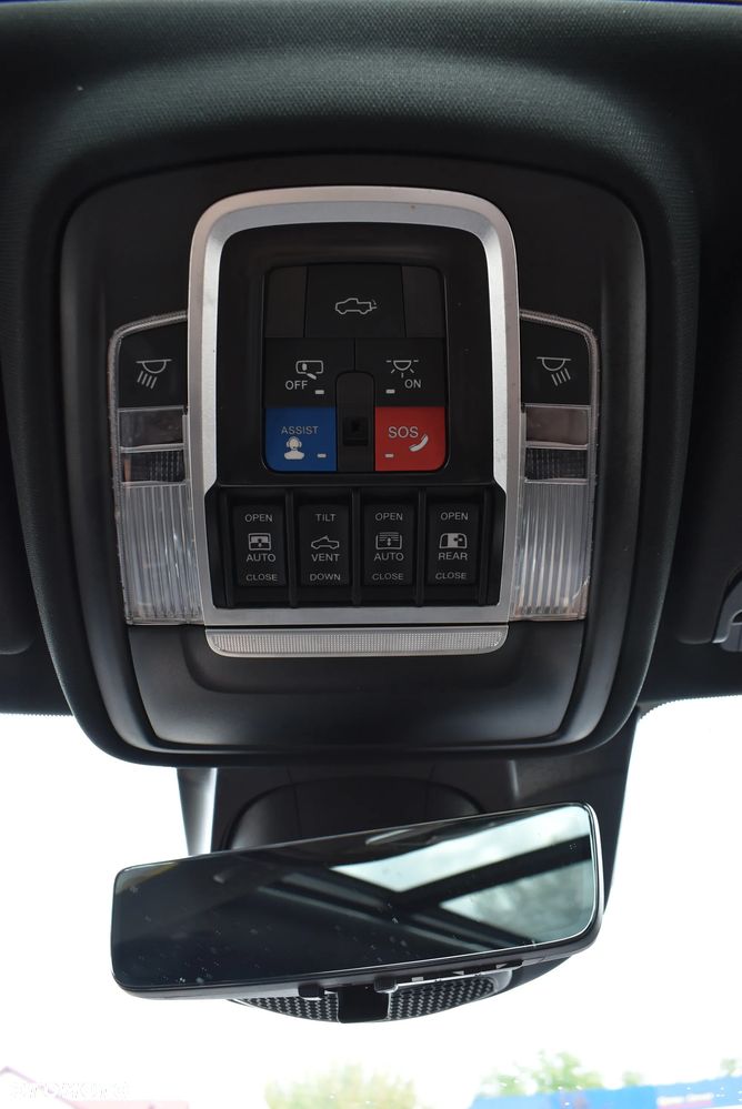 RAM 1500 Crew Cab Limited - 25
