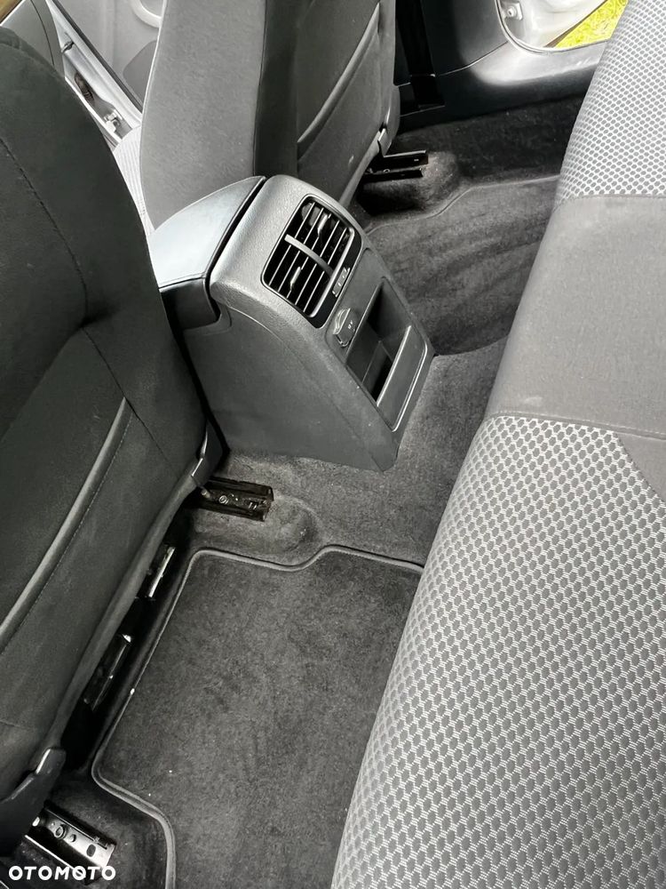 Volkswagen Jetta 2.0 TDI DPF BMT Comfortline - 12