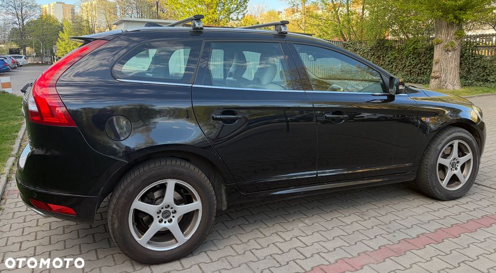 Volvo XC 60 D4 AWD Ocean Race - 7