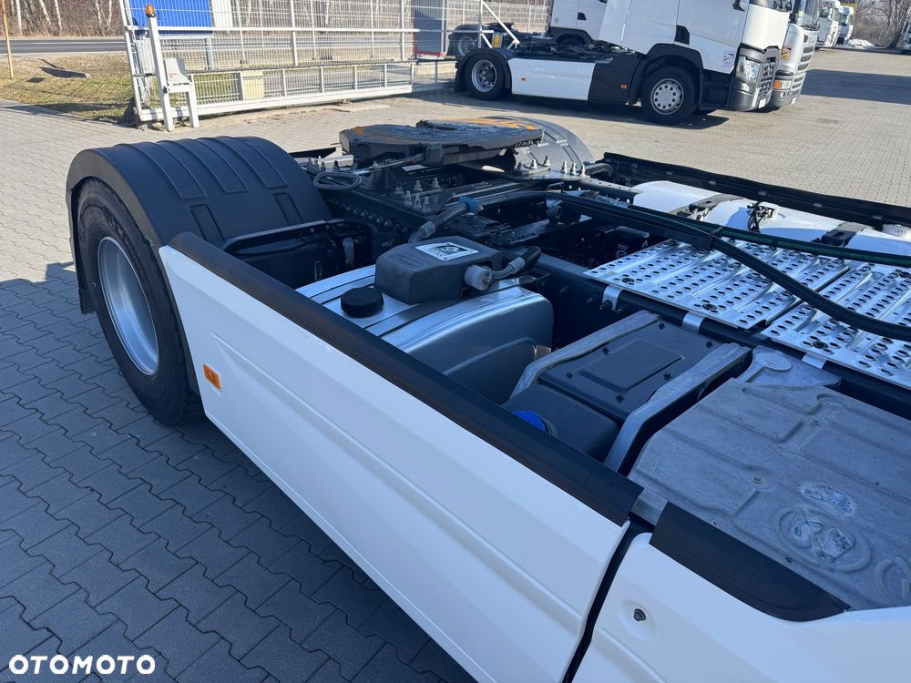 Renault T440 13L Hydraulika Poduszki Przód/Tył - 12