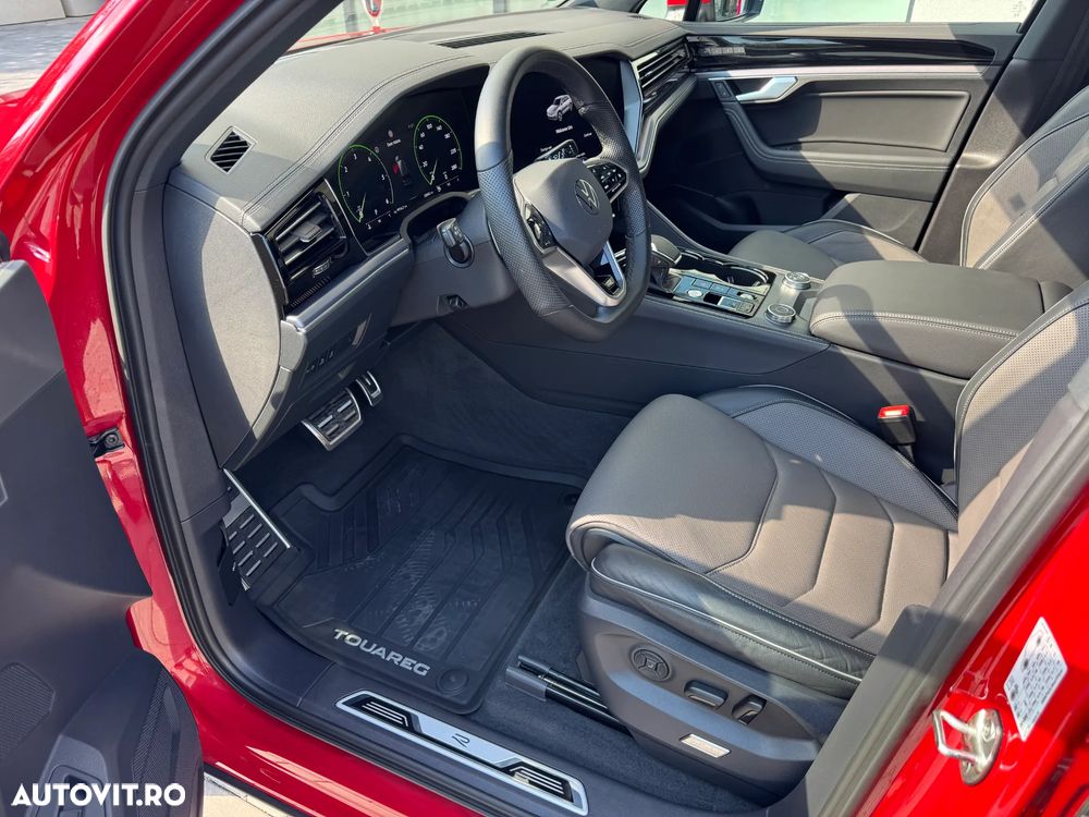 Volkswagen Touareg V6 TDI 4MOTION R-Line - 14