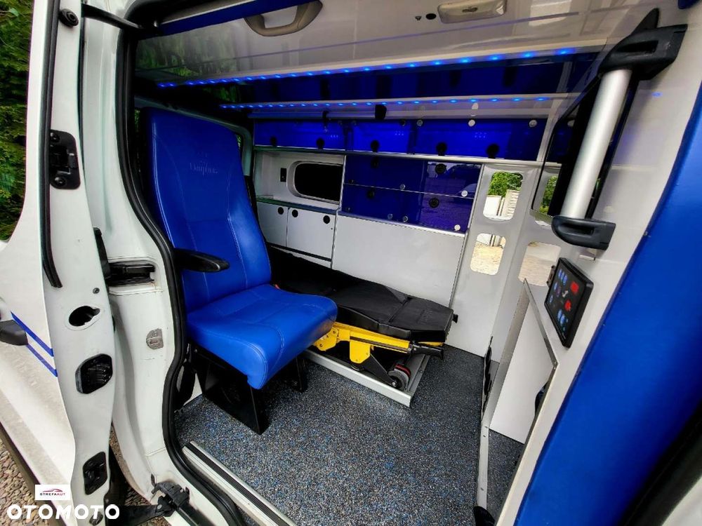 Renault Trafic - 6