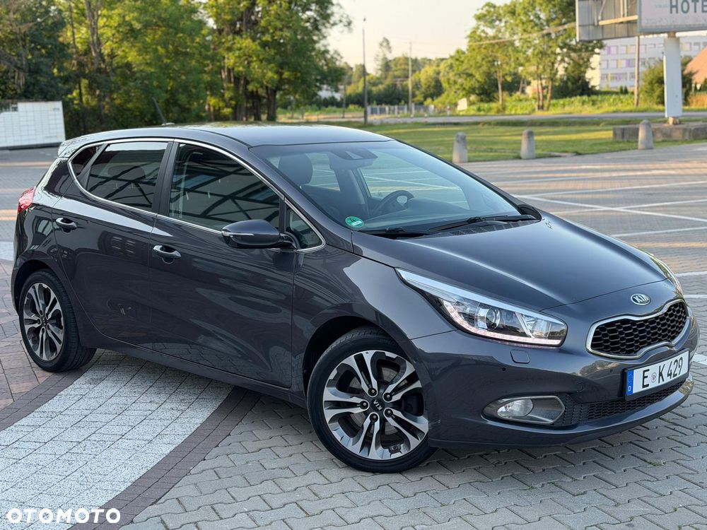 Kia Ceed 1.6 GDI Platinum Edition - 12