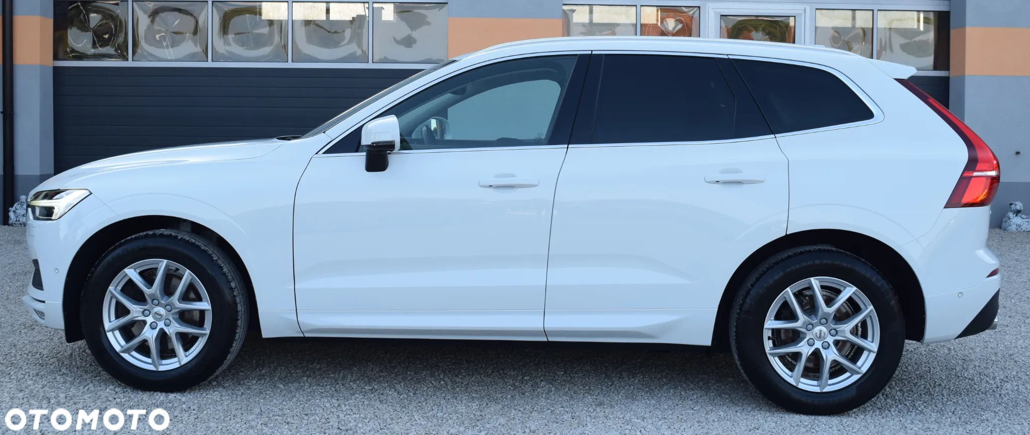 Volvo XC 60 D4 Geartronic Momentum Pro - 14
