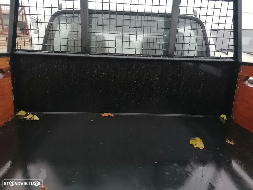 Toyota Hilux D4D - 10