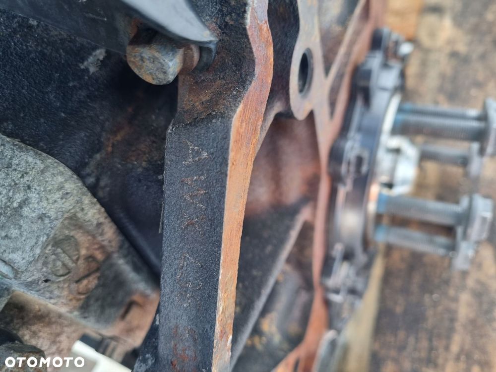 SILNIK KOMPLET Audi A4 B6 1.9 TDI 130KM pali AWX - 2