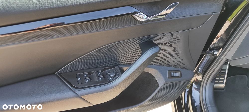 Skoda Octavia 2.0 TDI Sportline DSG - 12