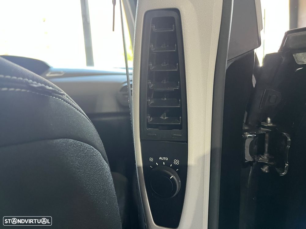 Citroën C4 Grand Picasso 1.6 e-HDi Seduction CMP6 - 30
