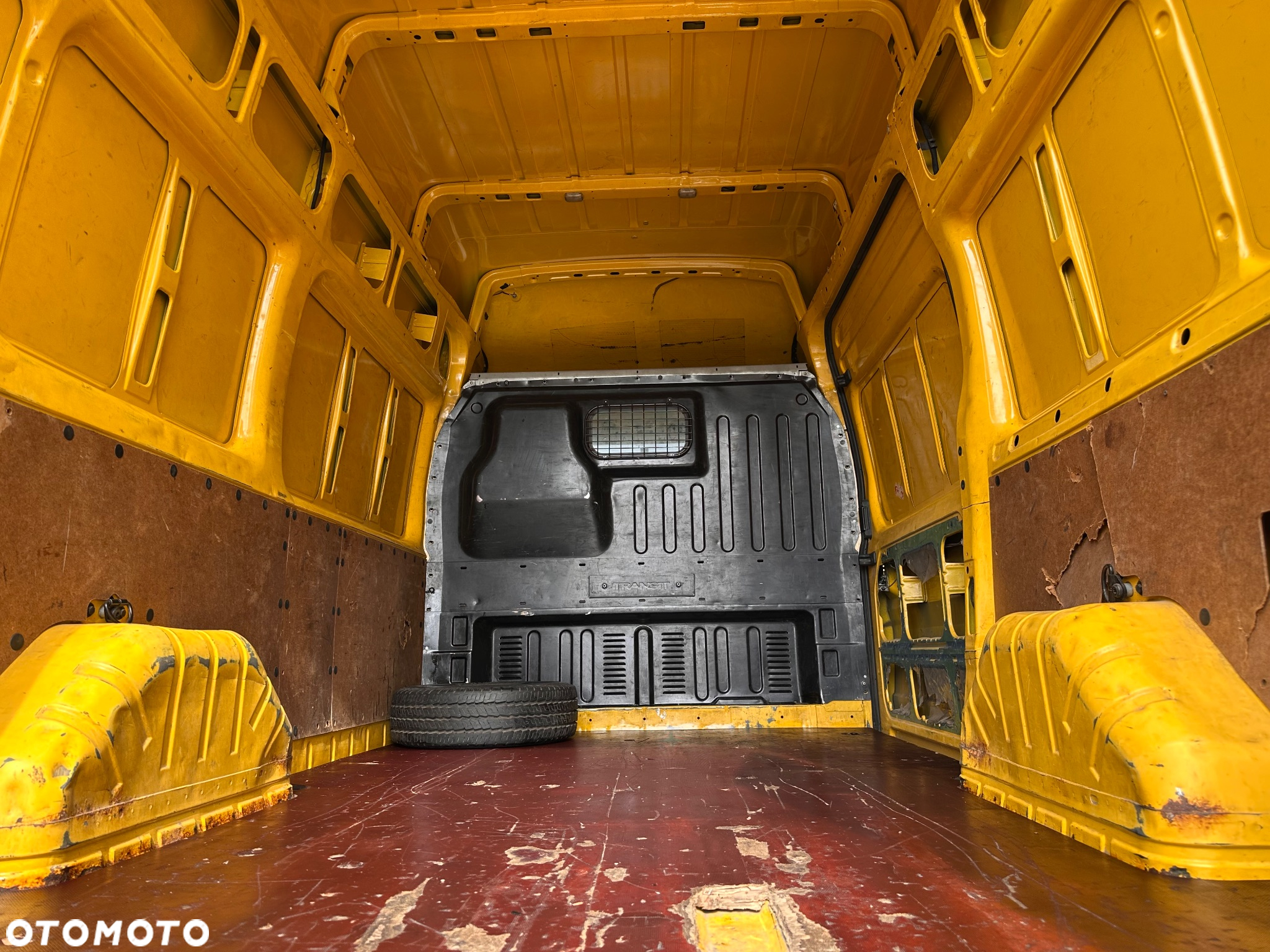 Ford Transit - 9