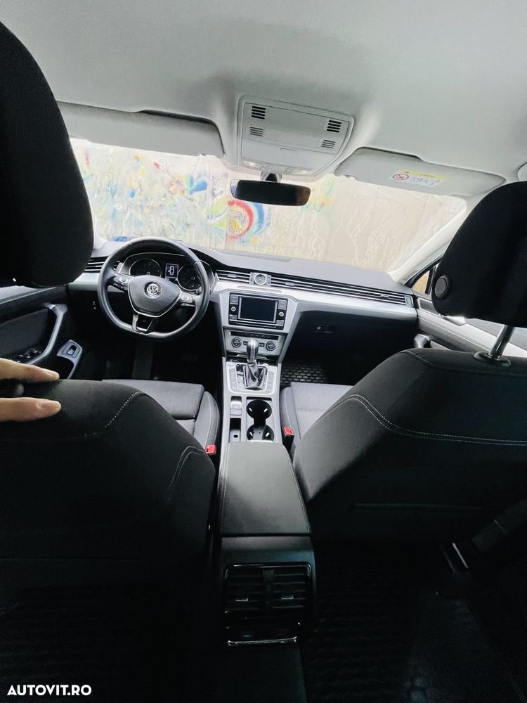 Volkswagen Passat 1.5 TSI ACT DSG Comfortline - 8