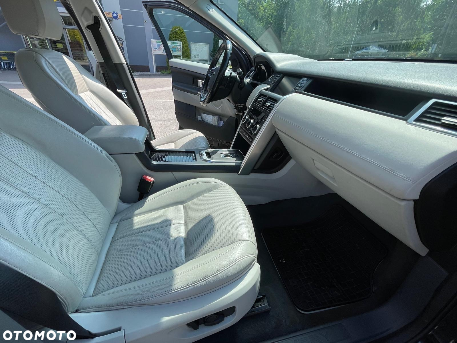 Land Rover Discovery Sport 2.0 TD4 HSE - 21