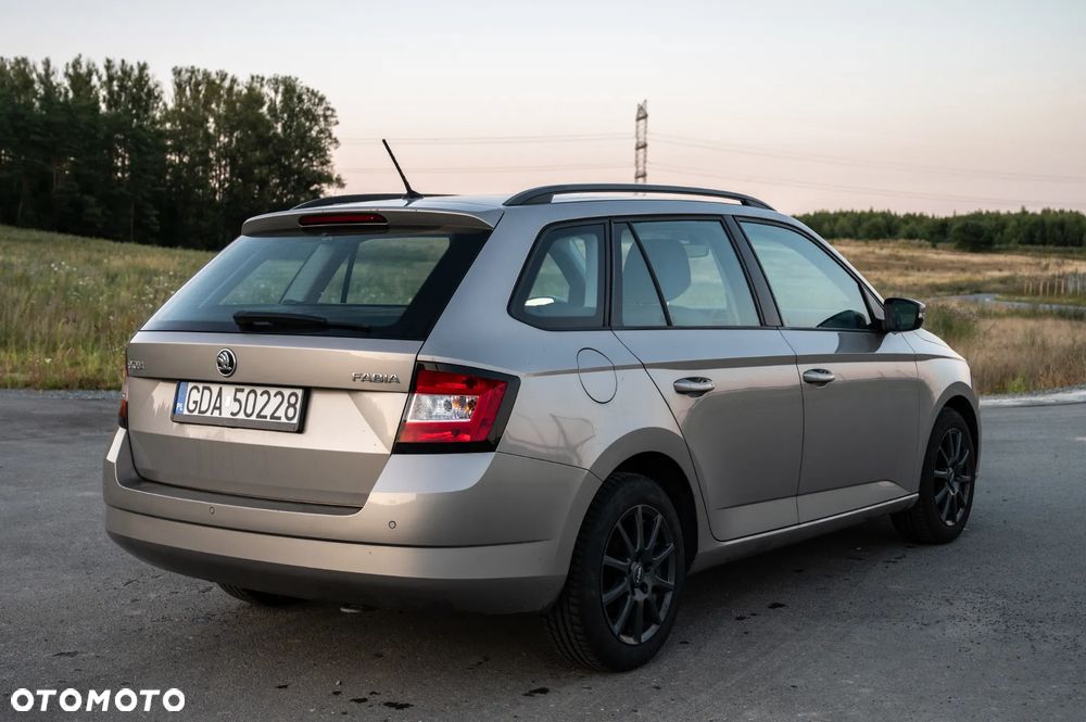 Skoda Fabia 1.0 Style - 5