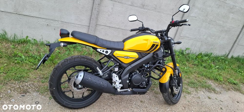 Yamaha XSR - 4