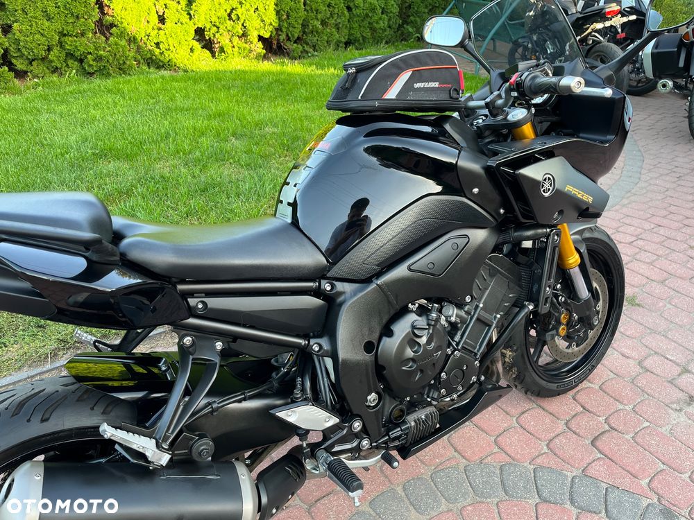 Yamaha FZ8 - 16