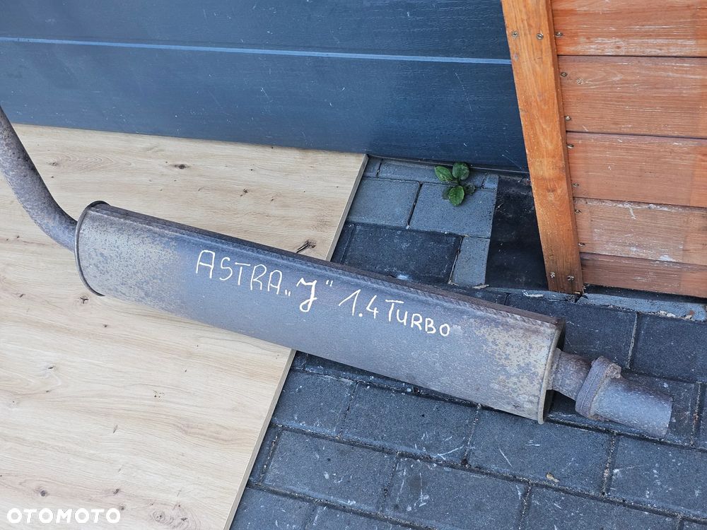 WYDECH TŁUMIK ŚRODKOWY KOŃCOWY OPEL ASTRA J KOMBI 1.4 TURBO - 2