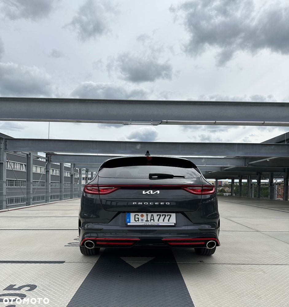Kia ProCeed - 9