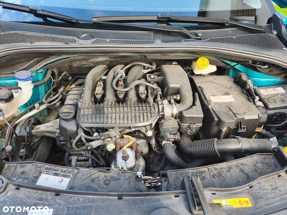 Citroën C3 1.2 PureTech Shine - 19