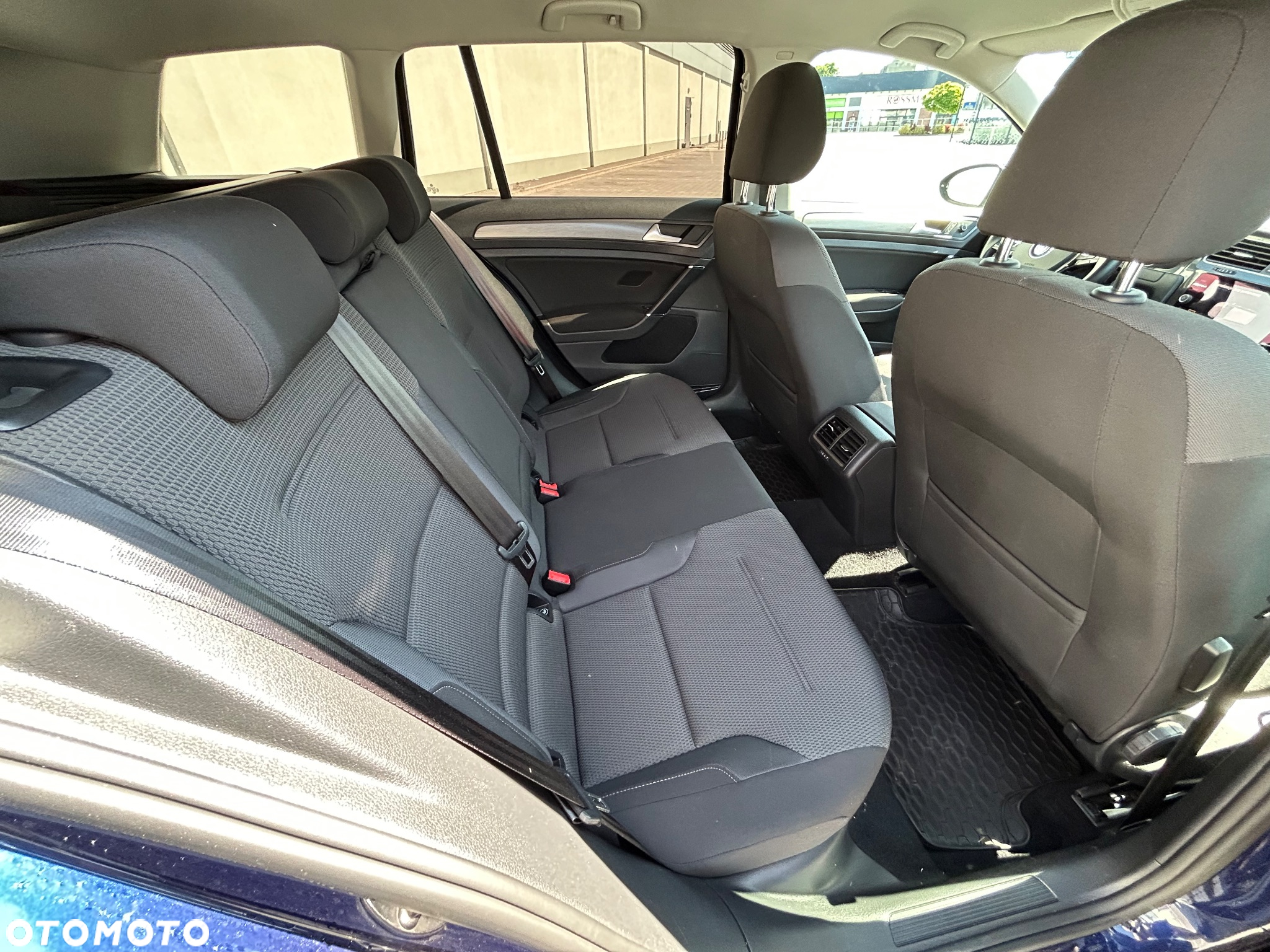 Volkswagen Golf VII 1.6 TDI BMT Comfortline - 13