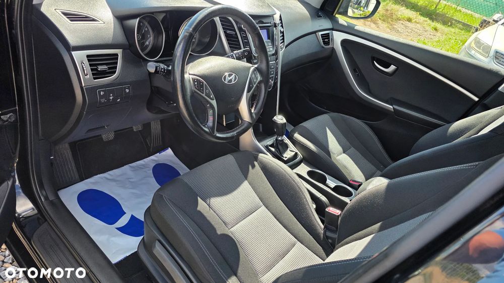 Hyundai i30 1.4 Fifa World Cup Edition - 11