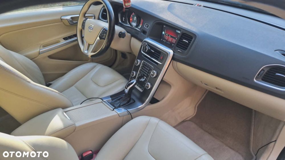 Volvo S60 - 26