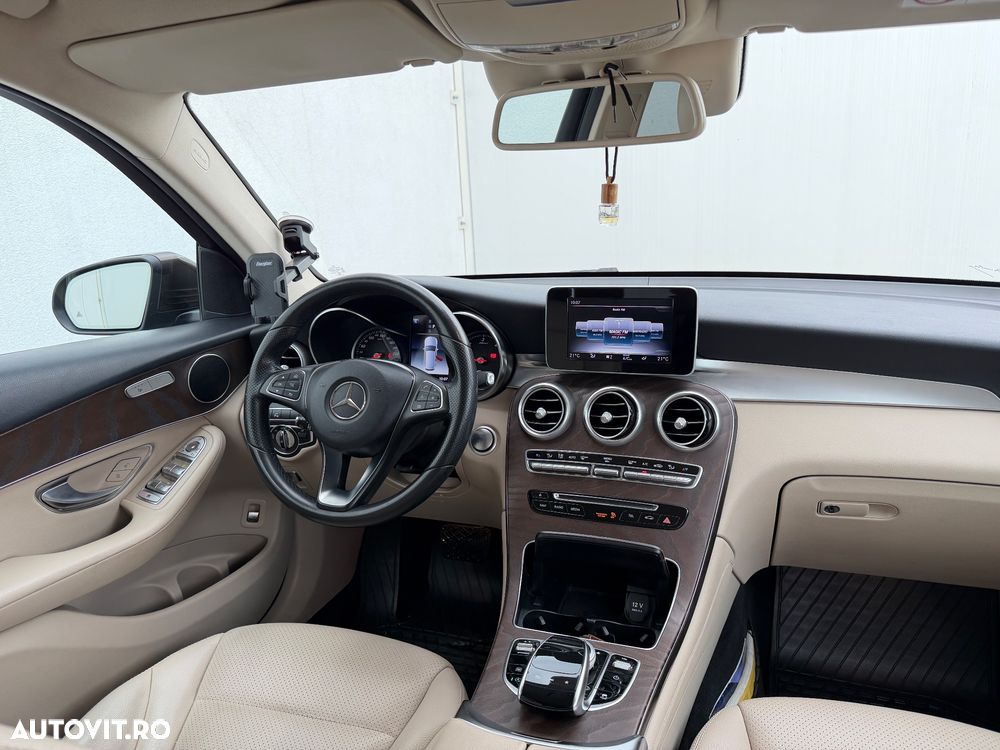 Mercedes-Benz GLC - 4