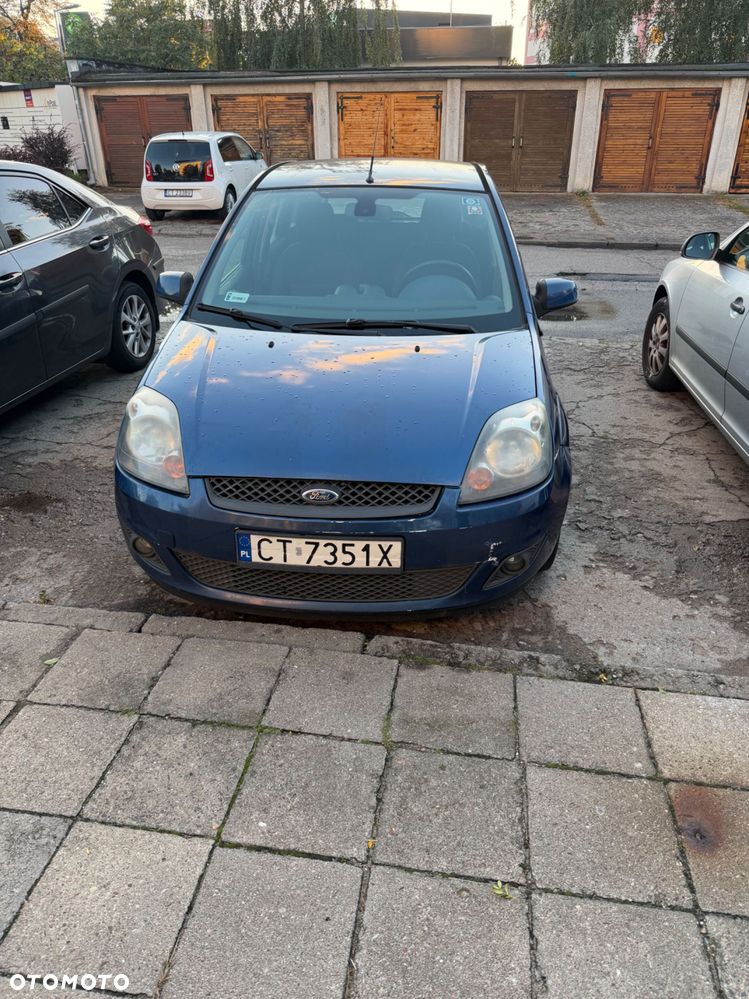 Ford Fiesta - 4