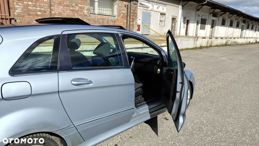 Mercedes-Benz Klasa B ver-200-cdi - 8