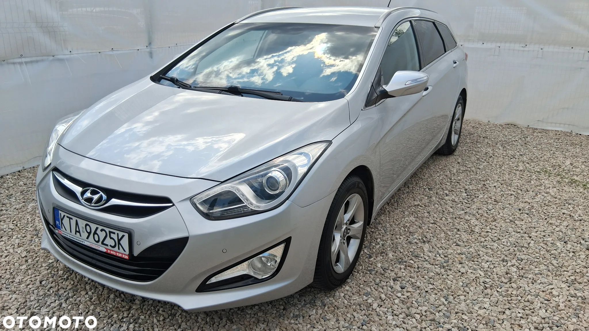 Hyundai i40 i40cw 1.7 CRDi Comfort - 1