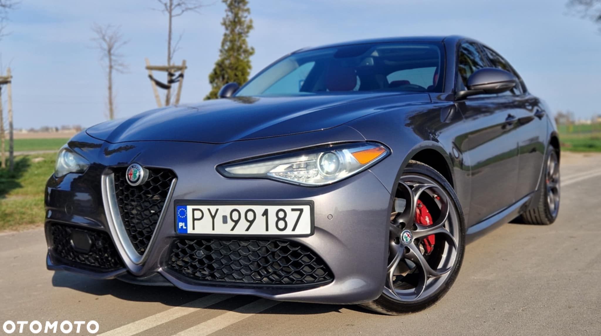 Alfa Romeo Giulia 2.0 Turbo 16V AT8-Q4 Ti - 1