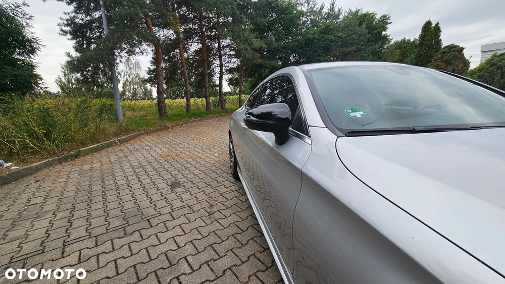 Mercedes-Benz Klasa C 200 9G-TRONIC AMG Line - 12