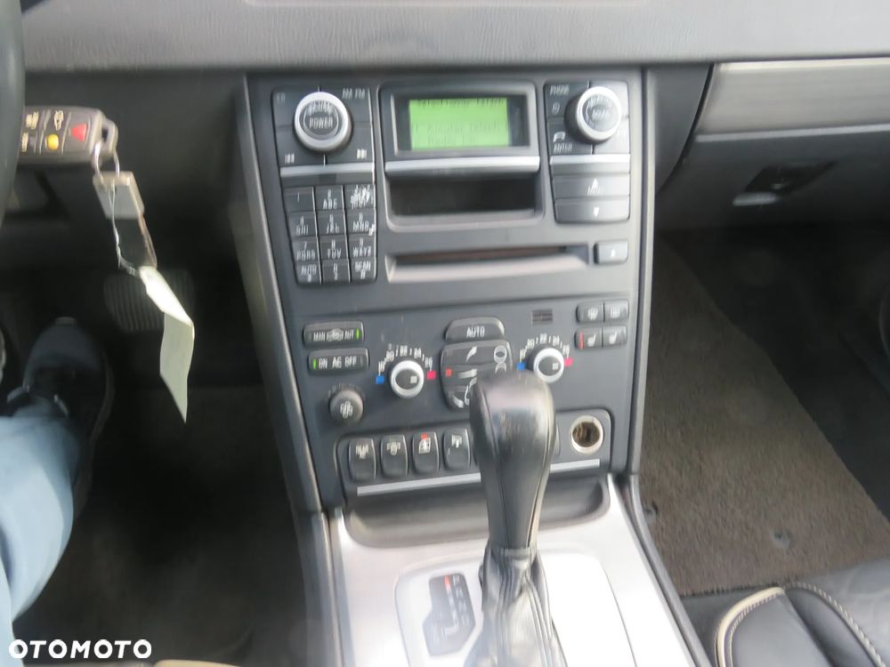 Volvo XC 90 - 7