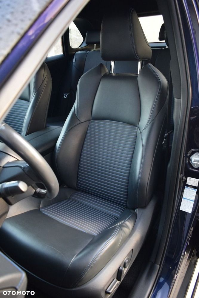 Toyota RAV4 2.5 Hybrid Selection 4x4 - 13