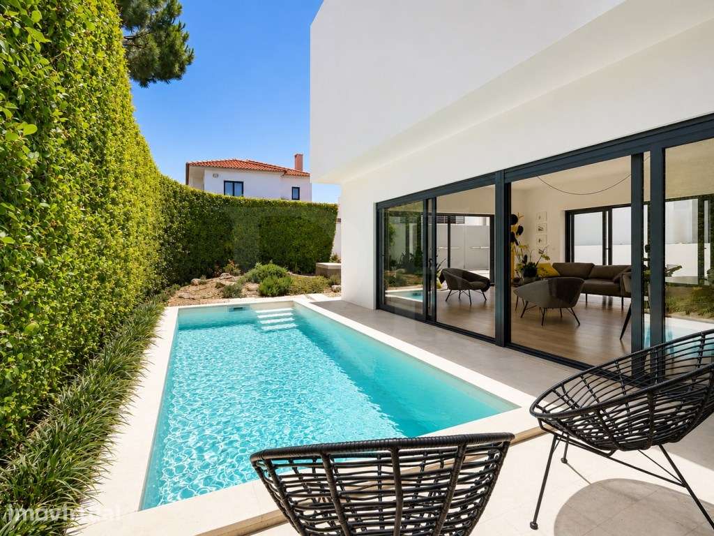 Moradia T4 com Piscina e jardim na Aldeia de Juzo, Cascais - Grande imagem: 2/25