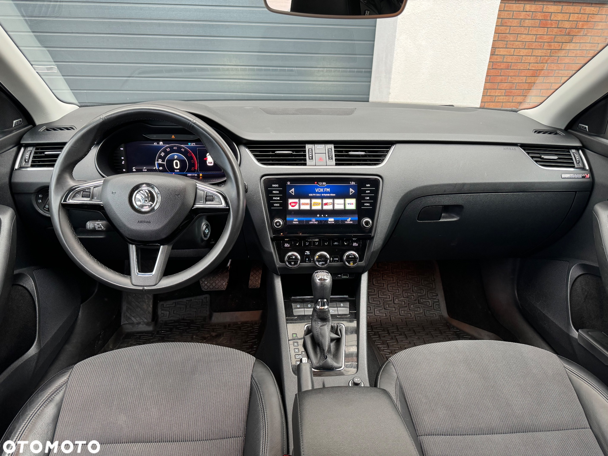 Skoda Octavia 2.0 TDI 4x4 DSG Premium Edition - 6