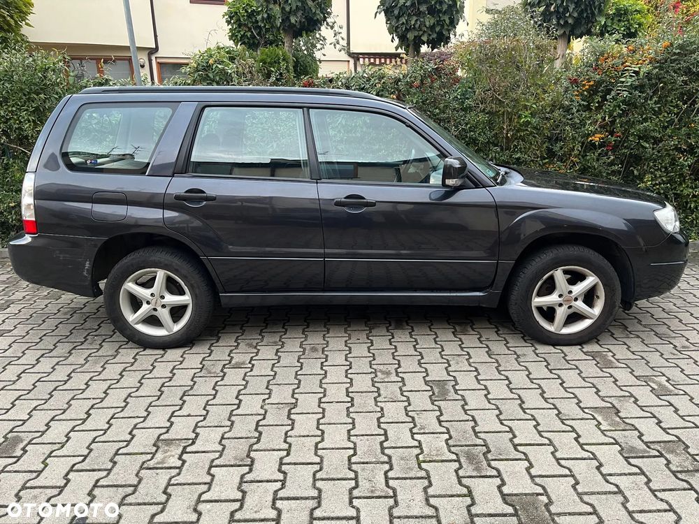 Subaru Forester 2.0 XA WIN - 3