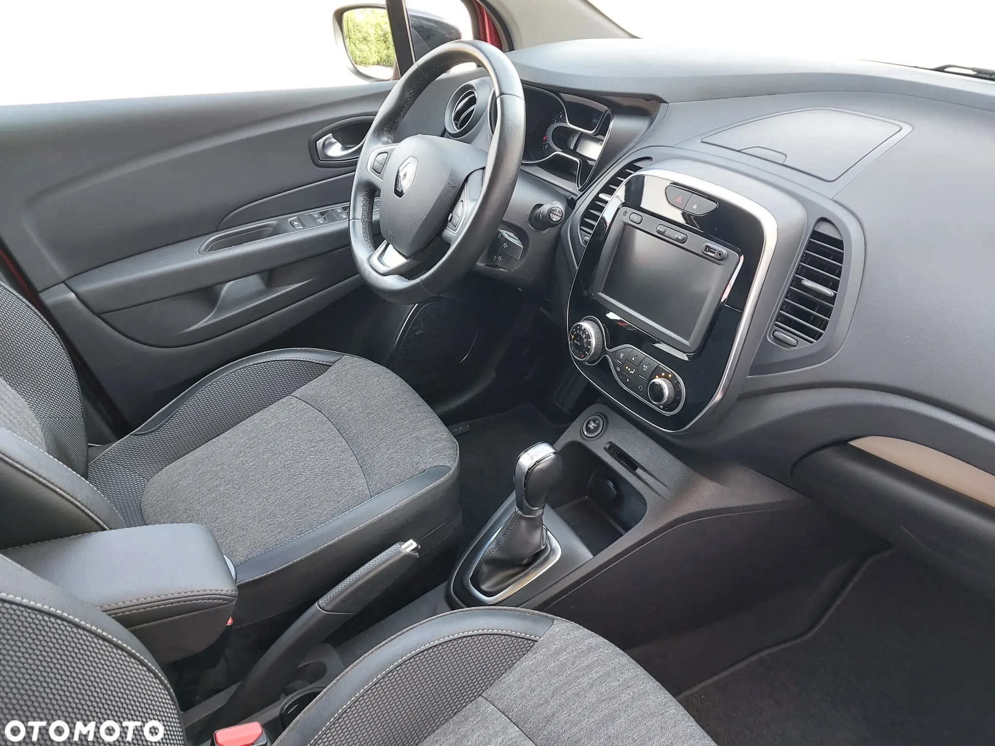 Renault Captur 1.2 Energy TCe Intens EDC EU6 - 13