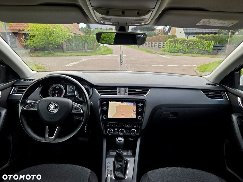 Skoda Octavia 2.0 TDI 4x4 Ambition DSG - 13