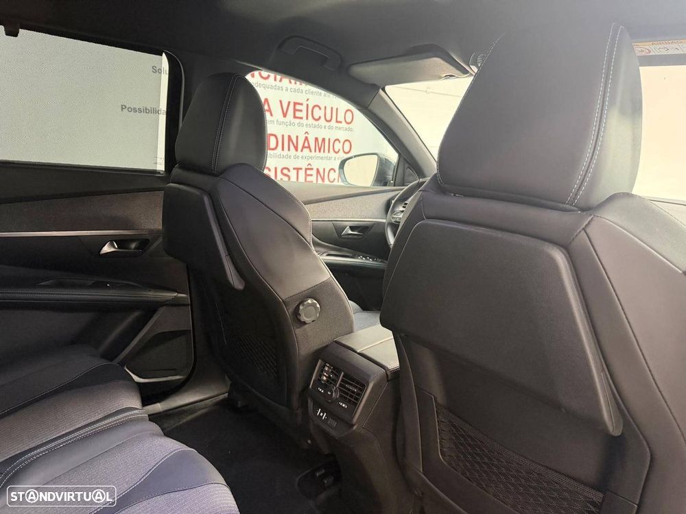 Peugeot 5008 1.5 BlueHDi Allure Pack EAT8 - 19