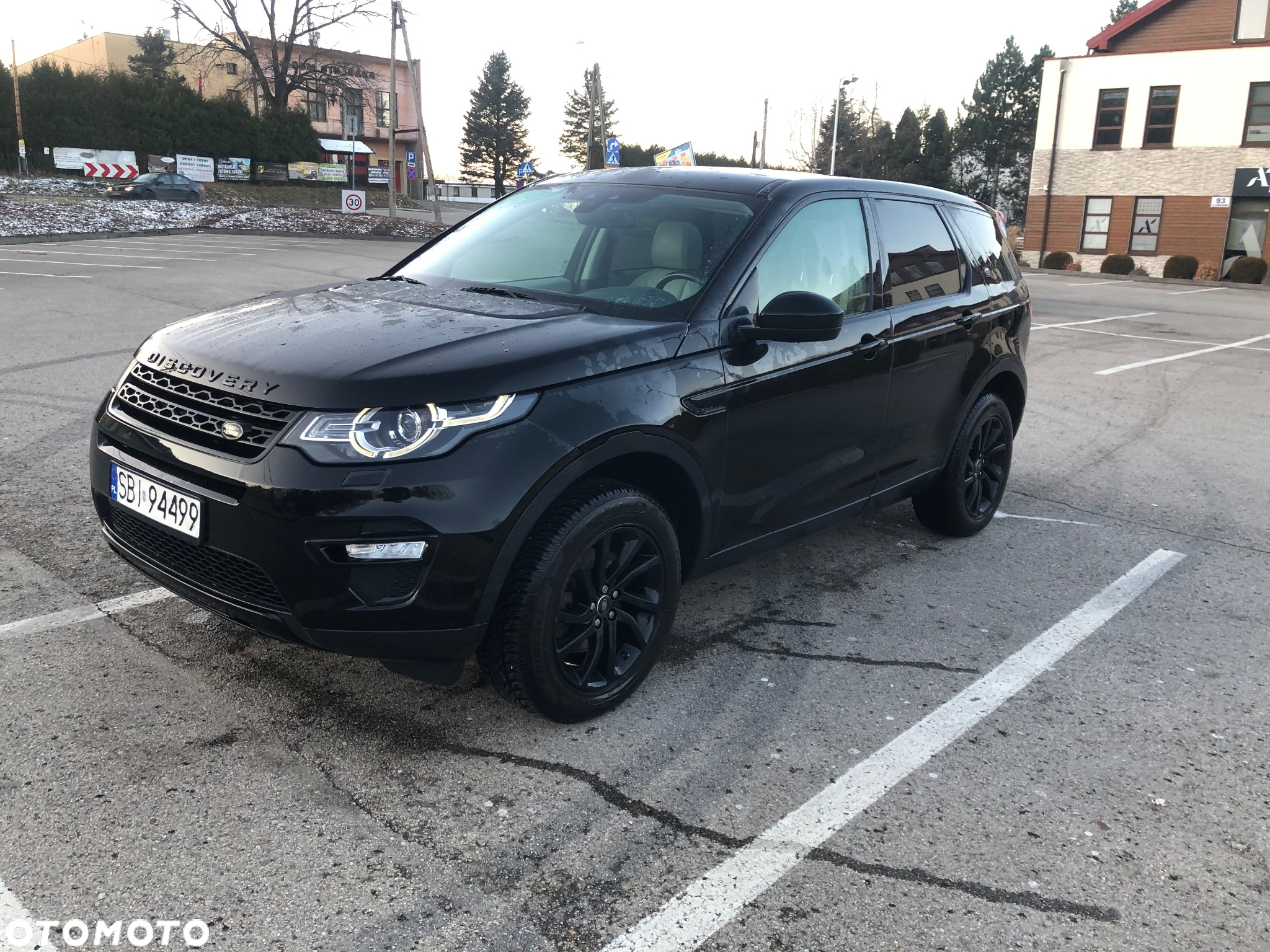 Land Rover Discovery Sport 2.0 TD4 HSE - 8